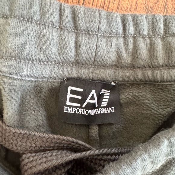 Emporio Armani EA7 Men’s Joggers size M - Picture 3 of 3